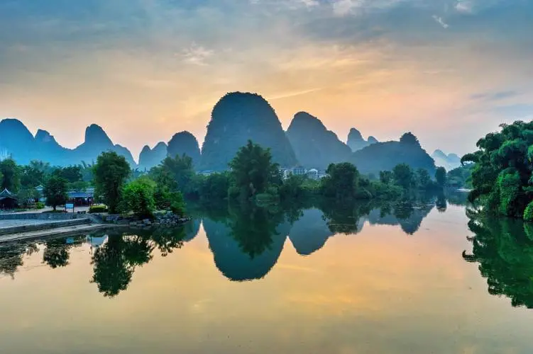 工业智能化精密